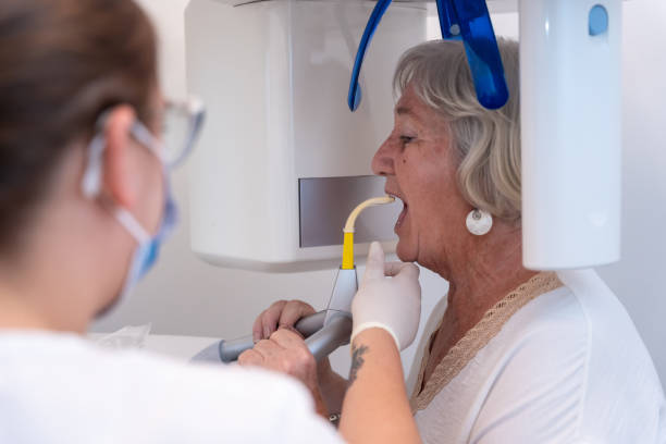Best Emergency Tooth Extraction in Unadilla, GA